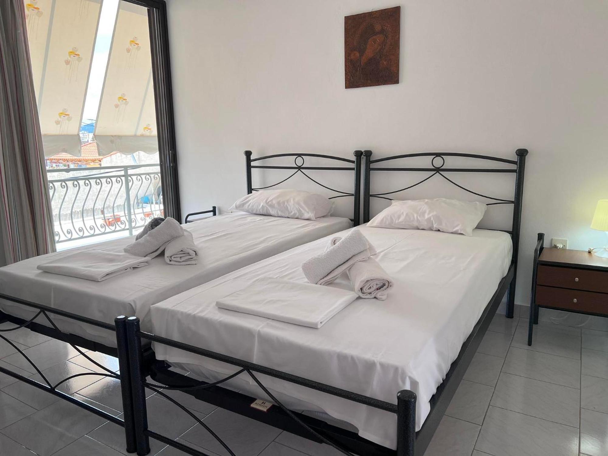 Λεμονιά Ενοικιαζόμενα Δωμάτια Loutra Edipsou  Room photo